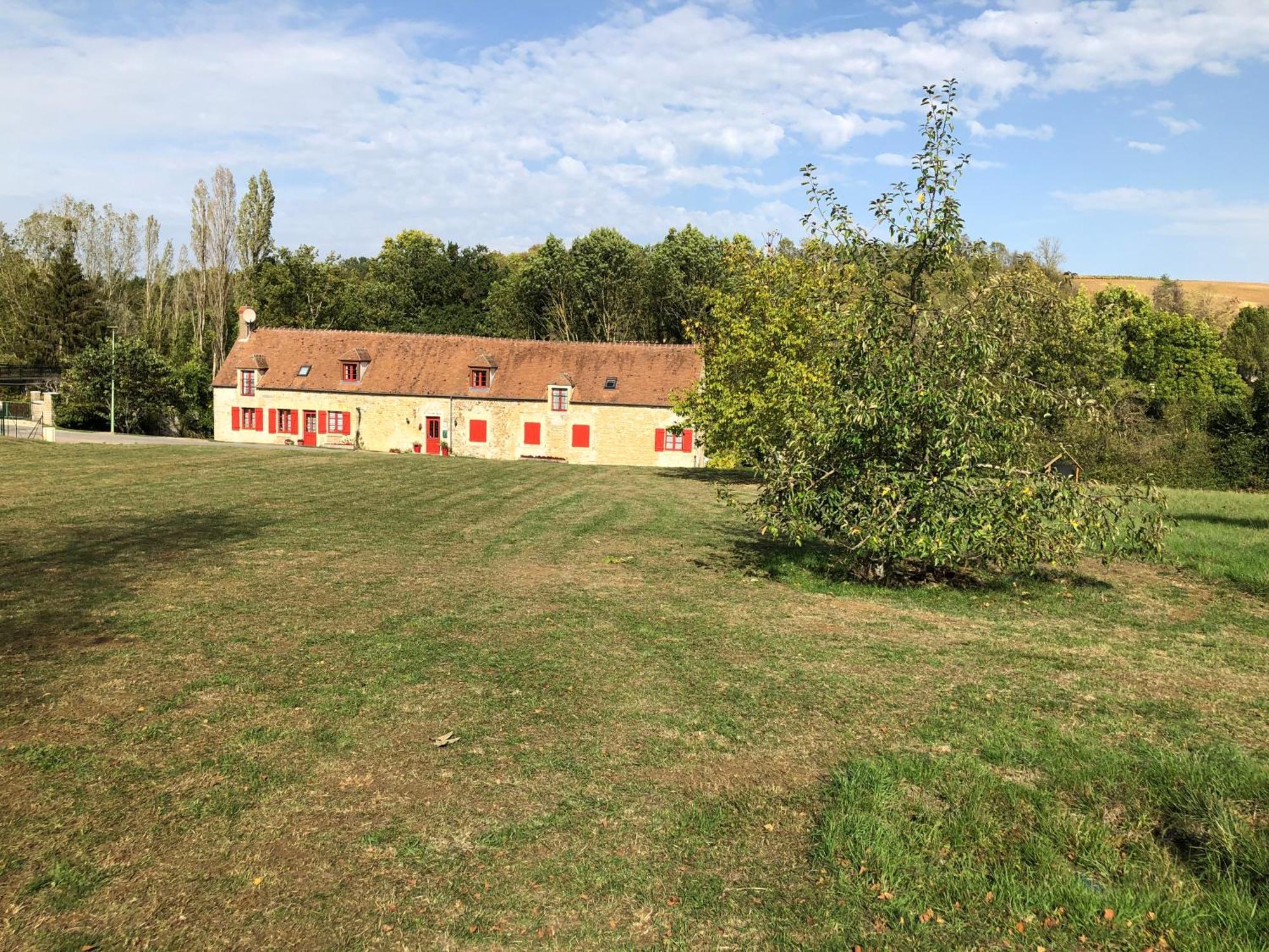 Chambres D'Hotes L'Oree Des Vignes Saint-Pere  Exterior photo